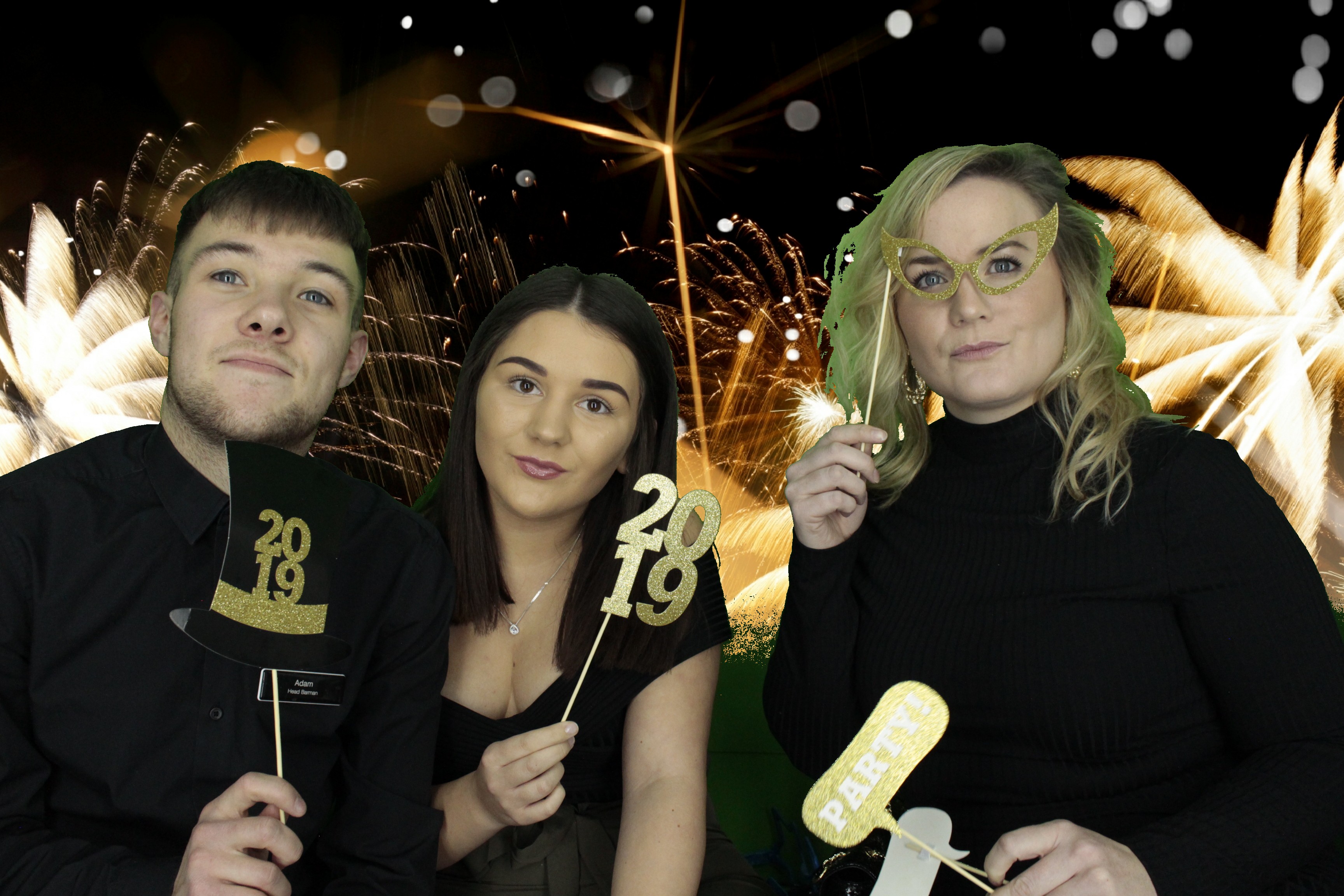 New Years Eve Party Silvermere | View more photos from the event at gallery.myphotoboothexperience.co.uk/u/MyPhotoBoothExperienceLtd/New-Years-Eve-Party-Silvermere